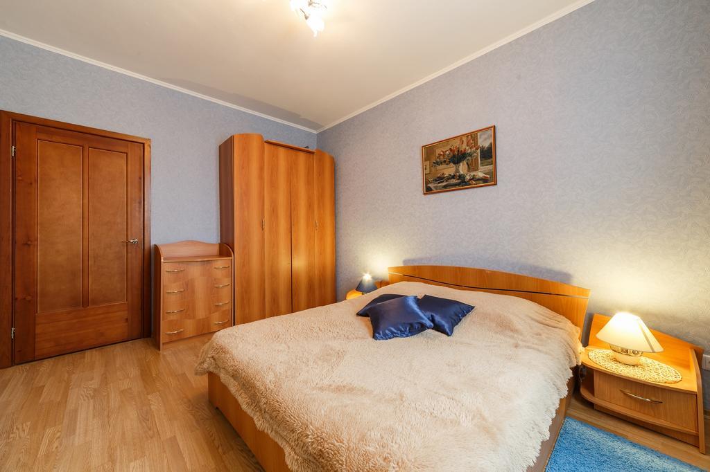 Apartment Domashny Uyut Na Belinskogo 41 Luxe Jekaterinenburg Buitenkant foto