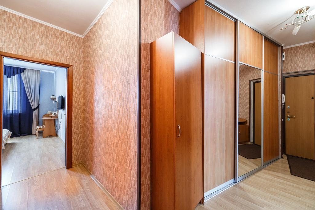 Apartment Domashny Uyut Na Belinskogo 41 Luxe Jekaterinenburg Buitenkant foto